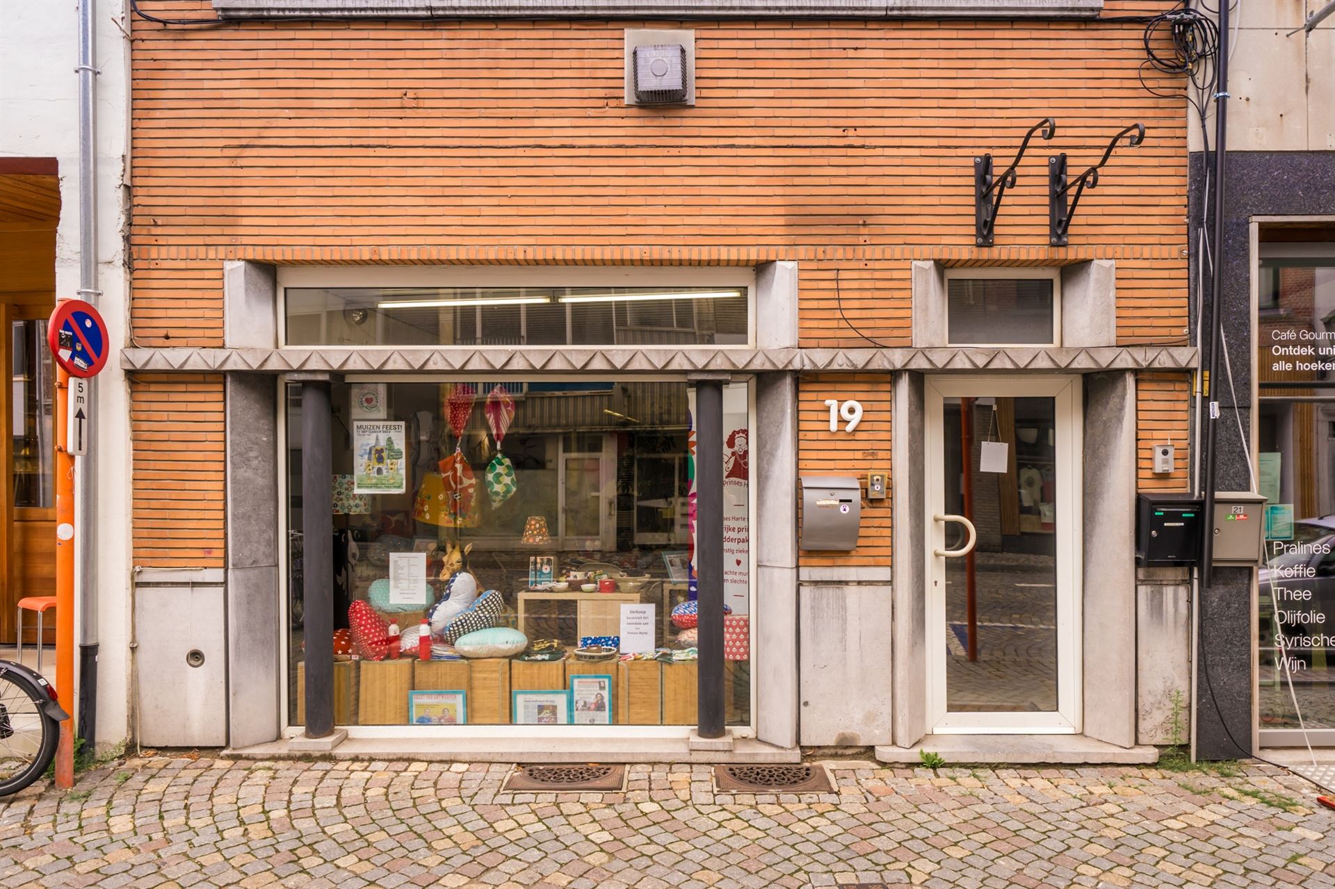 Handelsgelijkvloers op centrale ligging in Mechelen - foto 3