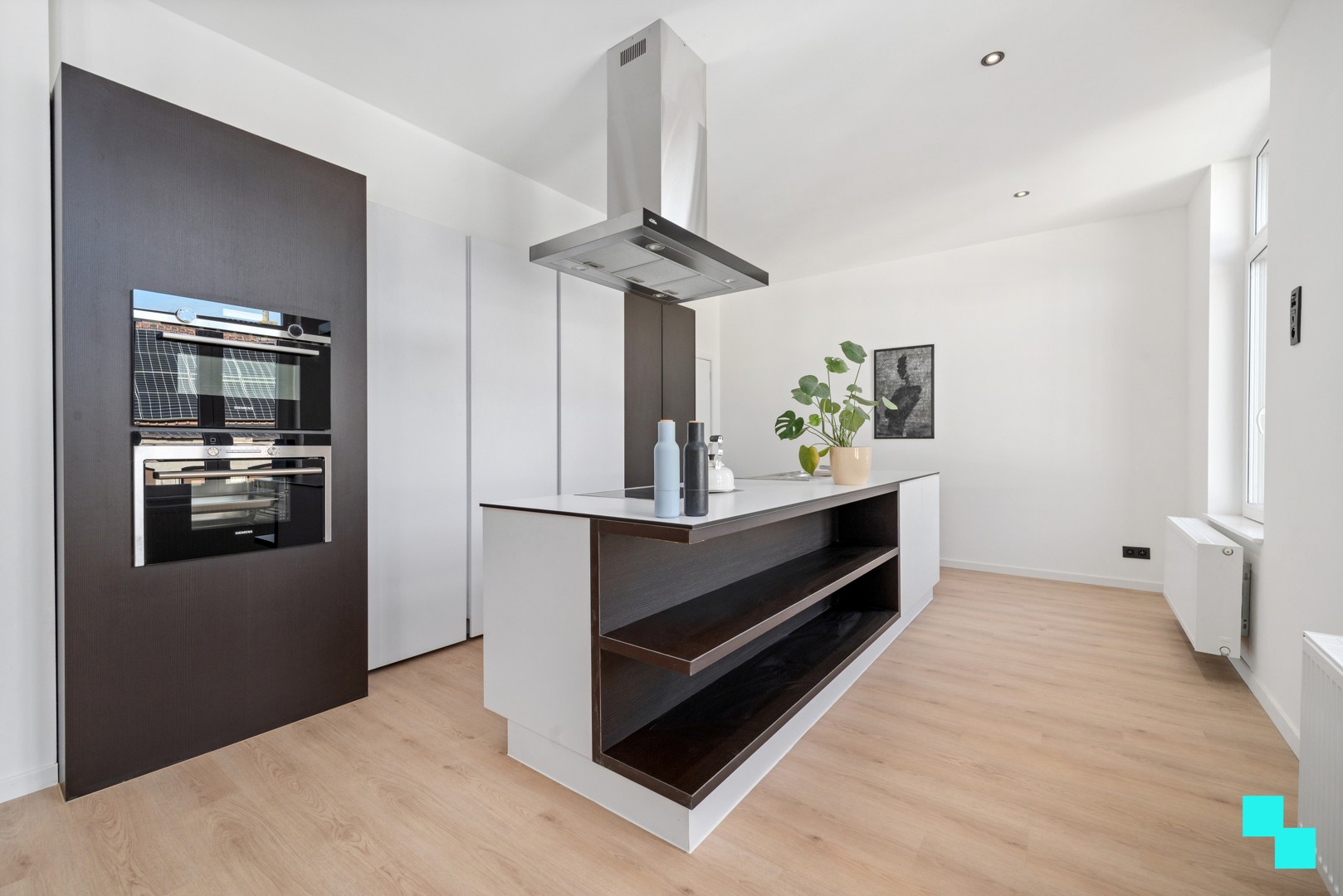 Volledig gerenoveerd appartement in loftstijl - centrum Menen - photo 5