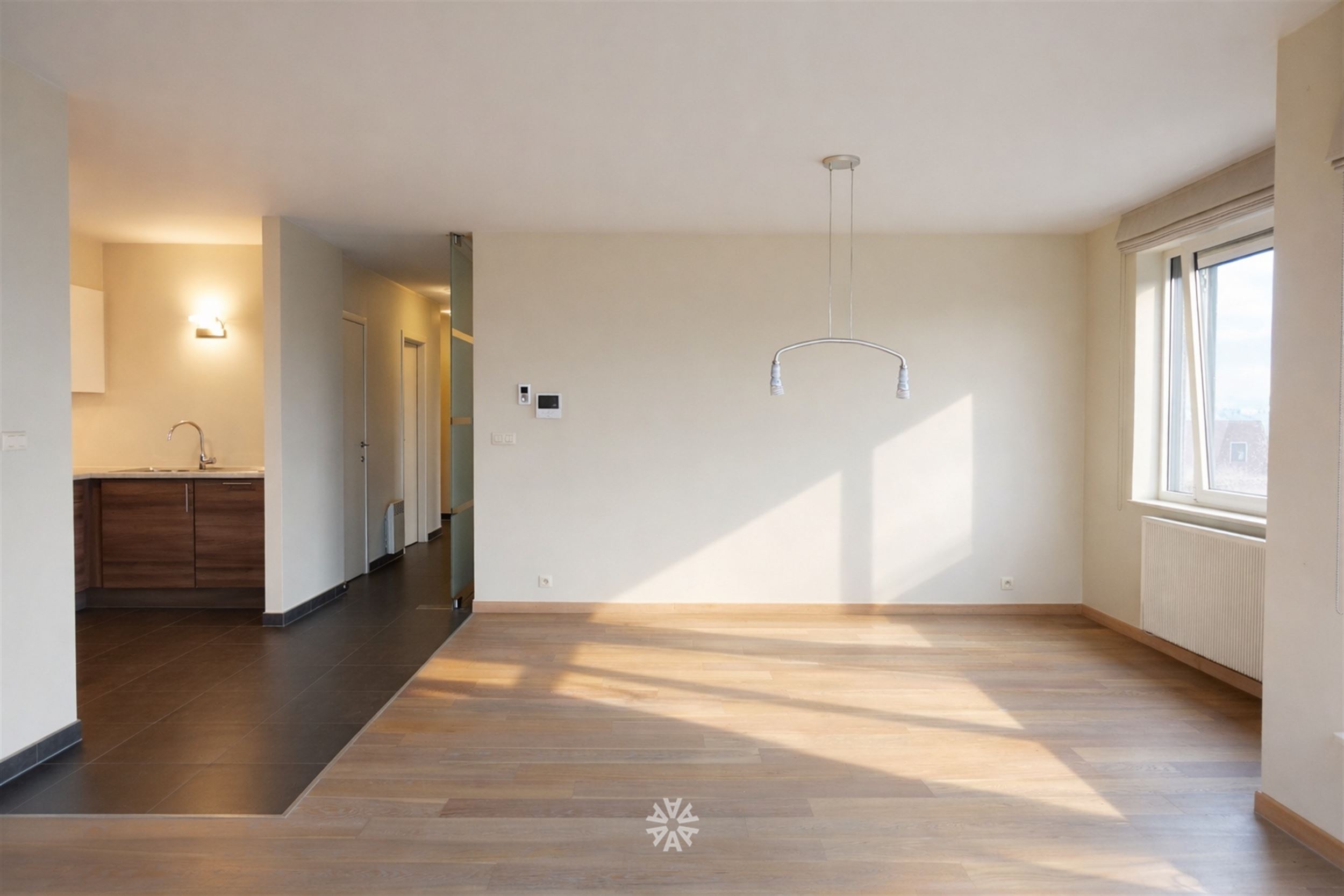 Knap lichtrijk appartement nabij Gent Sterre met ruim terras! - foto 2