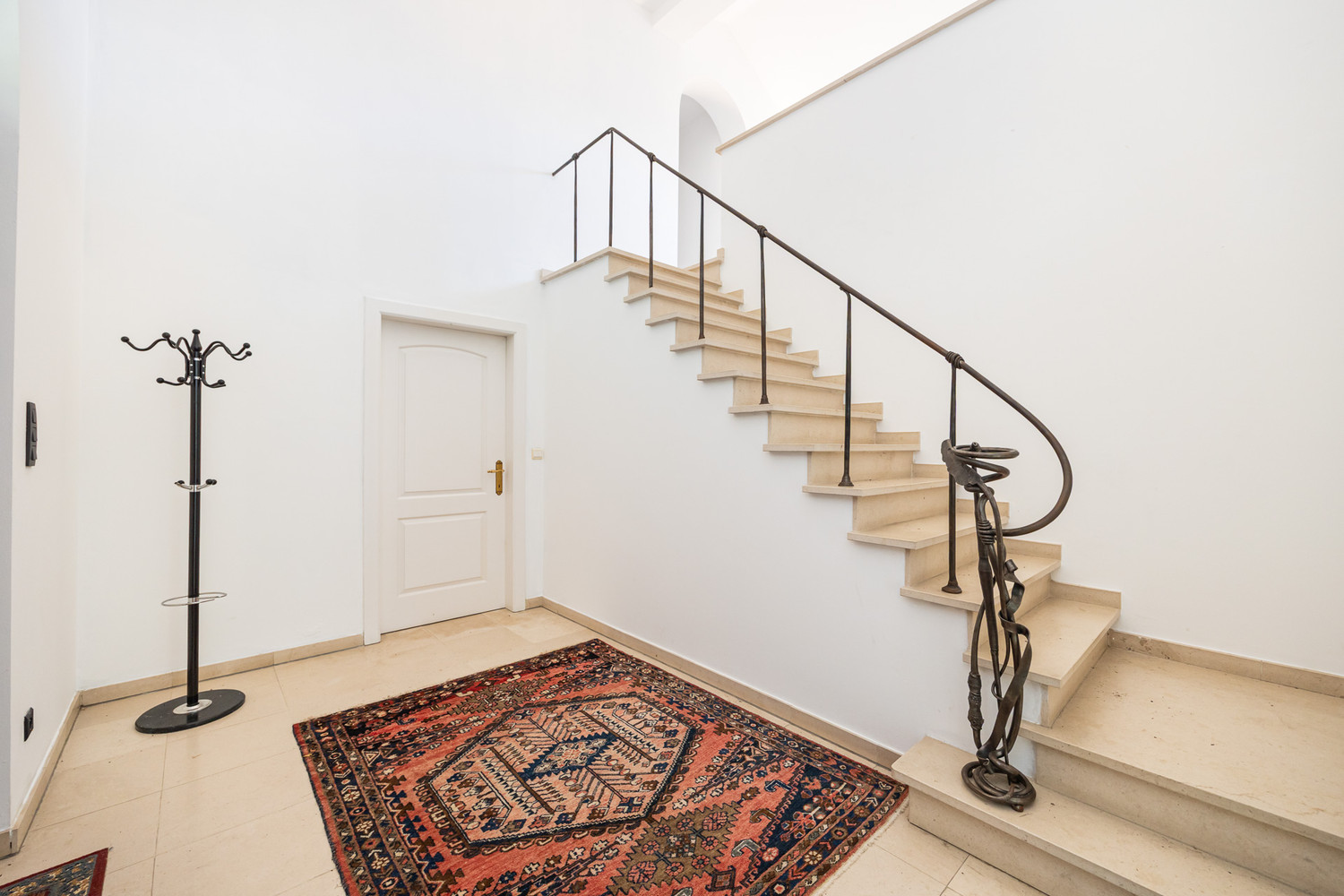 Villa op een uniek perceel van 1 hectare met vijver en zwembad - photo 4