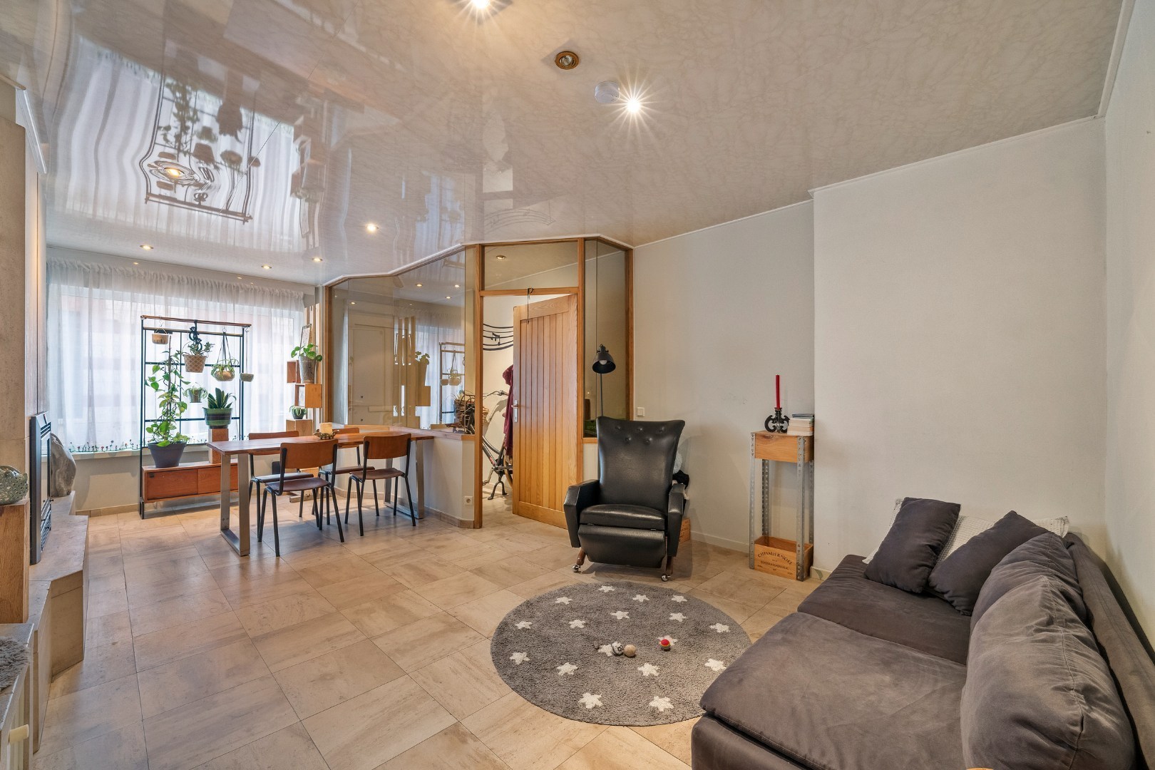 Maison confortable avec 4 chambres et un jardin de ville sympa à Menen. - photo 2