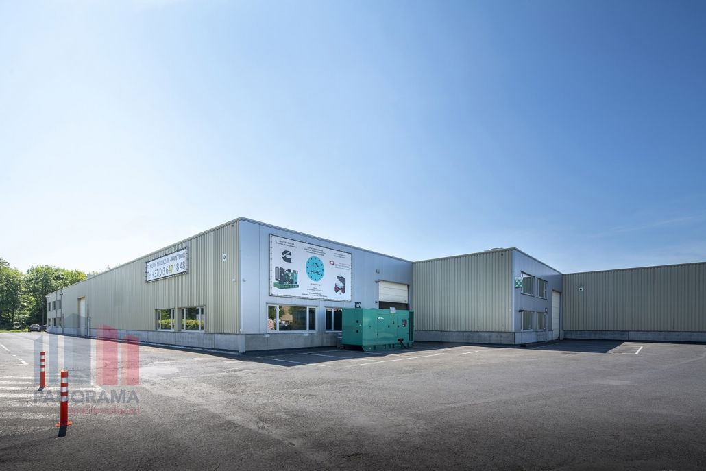 KMO-unit van 385 m² met kantoorruimte van 130 m² te huur - foto 1