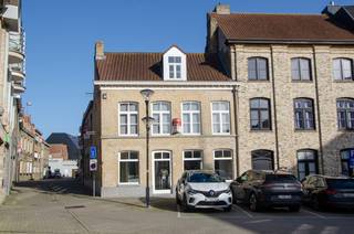 [[ DIT PAND NEEMT DEEL AAN DE ERA OPEN HUIZEN DAG OP 14/3 VAN 13:00 TOT 14:00 ]] drijfspand met woonst is gelegen in het centrum van...