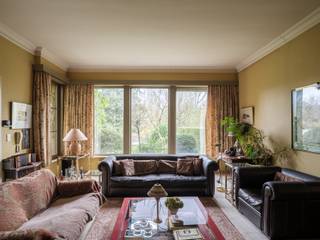 Bent u zoek naar een unieke woning aan de Leie in Gent met veel ruimte en charme?Dan is dit zeker iets voor u! Voor meer info elisa@ocvastgoed.be of...