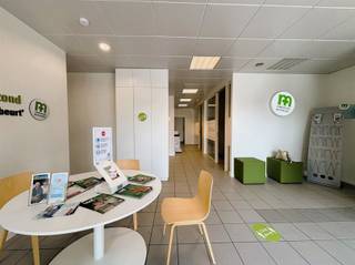 Bent u op zoek naar een instapklare kantoor- of praktijkruimte op een centrale locatie? In het voormalige CM-kantoor te Edegem vindt u een...