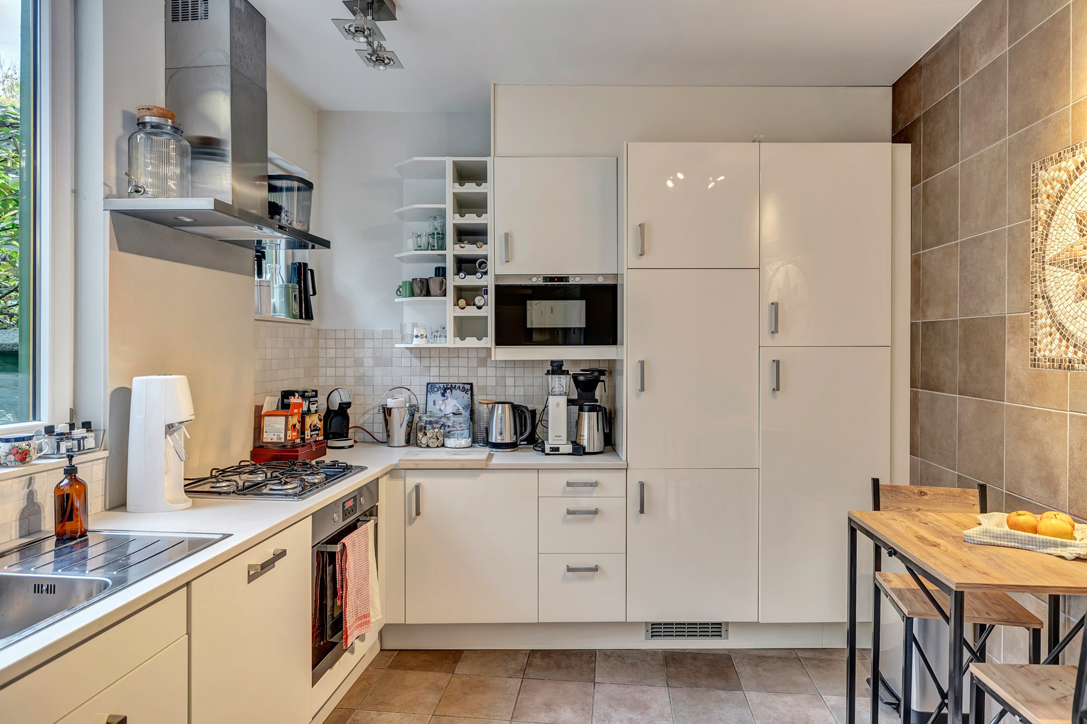 Commercial à louer à Anvers - photo 4