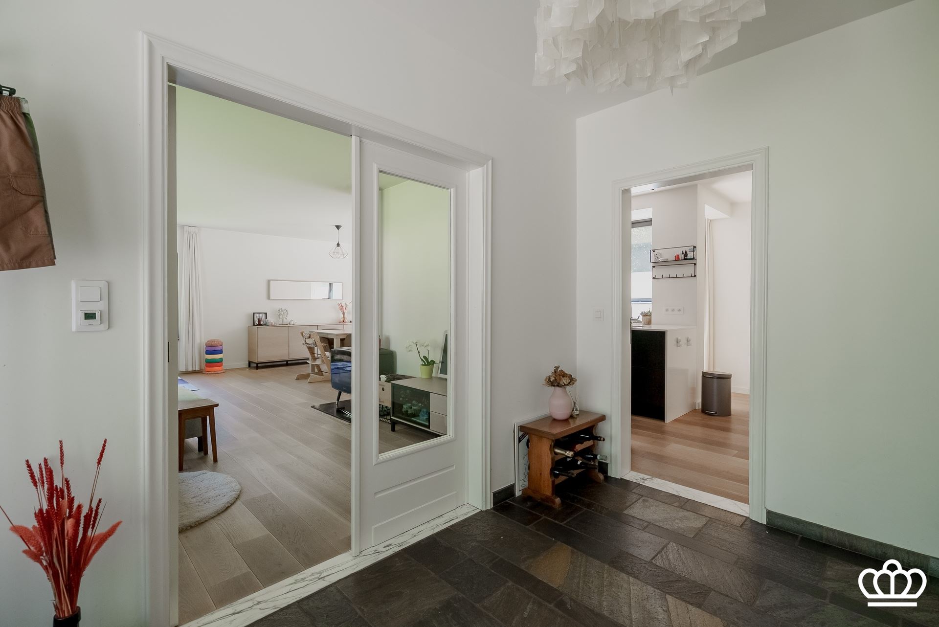 Villa - photo 2