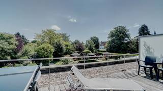 Rustig gelegen duplex-appartement in het centrum van Keerbergen met terras op het zuid-oosten. Het appartement is gelegen op de eerste verdieping...