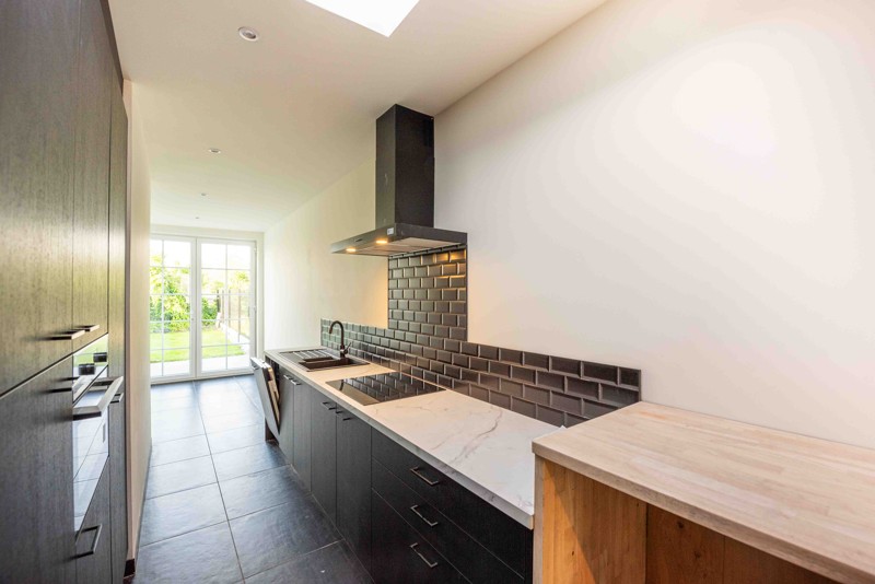 Modern gerenoveerde woning met 2 slaapkamers - foto 5