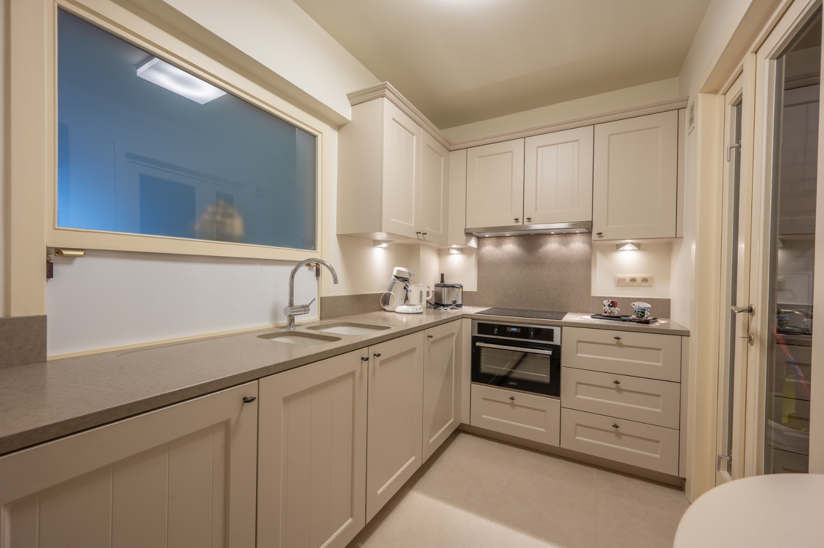 Op te frissen appartement met centrale ligging op Lippenslaan - photo 5