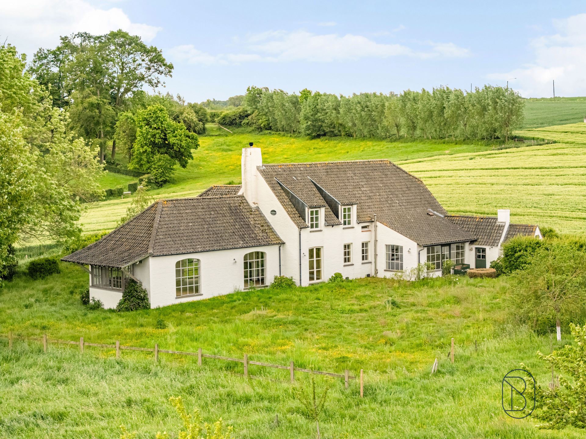 Charmant landhuis op 5.500m² met uniek zicht! - foto 4