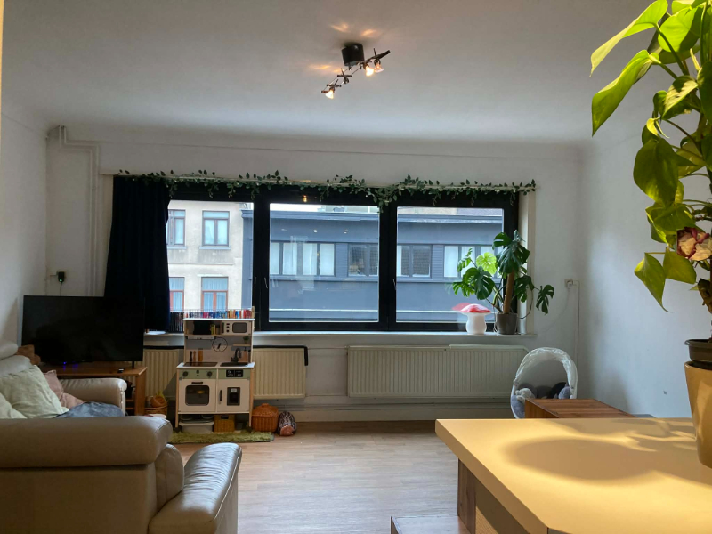 Centraal gelegen duplexappartement op 2de en 3deV met 2 SLK - foto 2