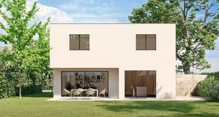 In de rustige Dirk Martenslaan 39 ligt een zeldzame bouwgrond die ruimte en mogelijkheden biedt voor jouw droomwoning. Met een uitstekende oost-zuid oriëntatie geniet je hier van een optimale lichtinval en een aangename woonbeleving.<br /><br />Het perceel beslaat <strong>ongeveer 650 m²</strong> en heeft een royale straatbreedte van ca. 22 meter, wat diverse ontwerpopties mogelijk maakt. Hier bouw je een woning die perfect aansluit bij jouw wensen en levensstijl.<br /><br />Izegem is een bruisende stad die bekendstaat om haar rijke geschiedenis en dynamische karakter. Met een gezellig stadscentrum, een breed aanbod aan winkels en horecazaken, en tal van recreatieve mogelijkheden is het hier aangenaam wonen. De stad biedt uitstekende voorzieningen, waaronder scholen, sportfaciliteiten en cultuurcentra.<br /><br />Dankzij de centrale ligging en de vlotte verbindingen met de E403 ben je in geen tijd in steden als Roeselare, Kortrijk en Brugge. Ook het treinstation van Izegem zorgt voor een snelle en comfortabele woon-werkverplaatsing.<br /><br />Interesse? Ons bouwteam begeleidt je graag van de eerste schets tot de oplevering.