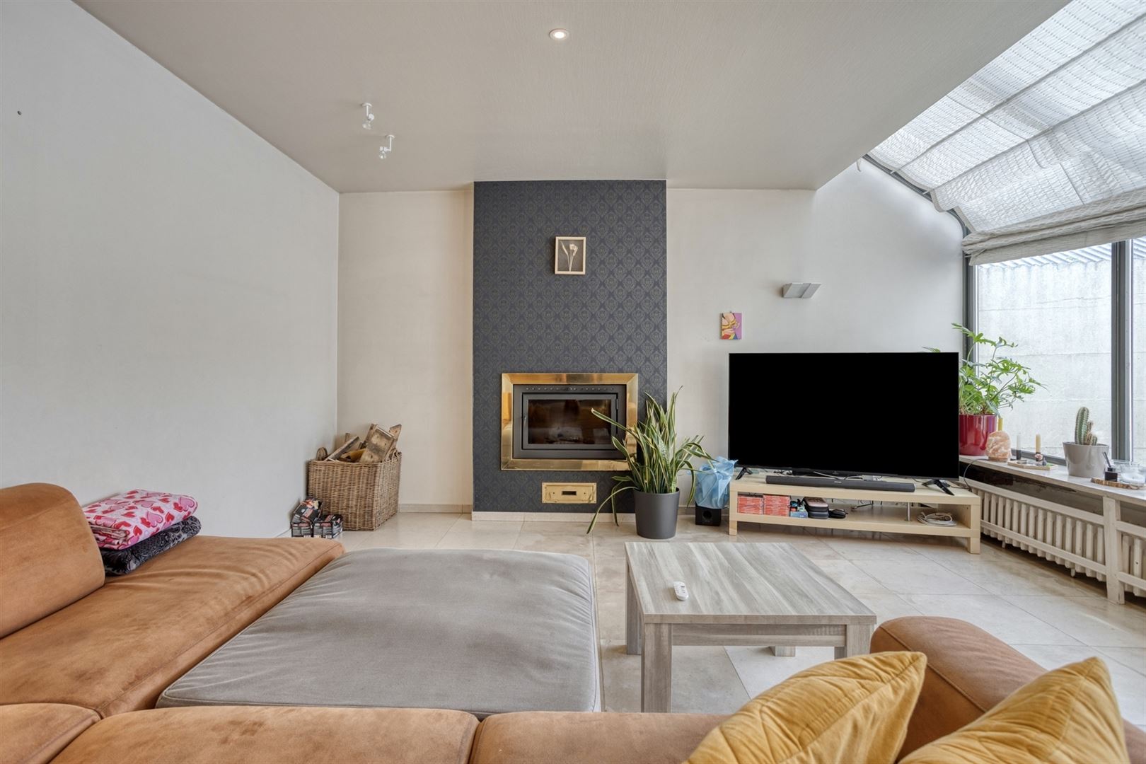 Ruime woning met handelszaak - foto 2