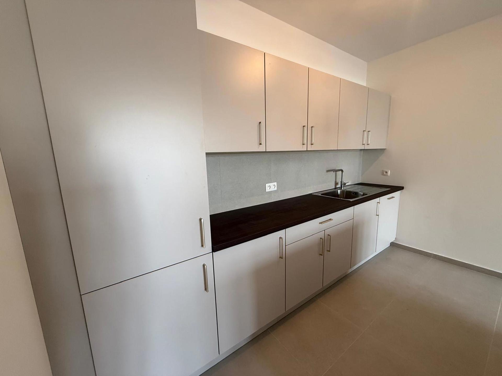 Instapklare, volledig gerenoveerde loft op het Sint-Jansplein - foto 4