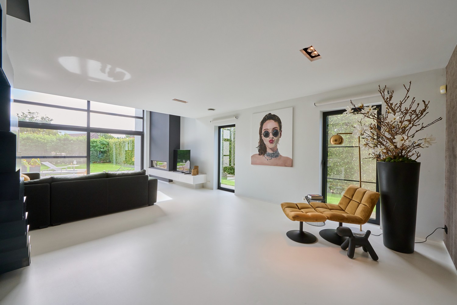 Wonen in pure architectuur - designvilla met super-de-luxe afwerking op fraai gelegen perceel - foto 5