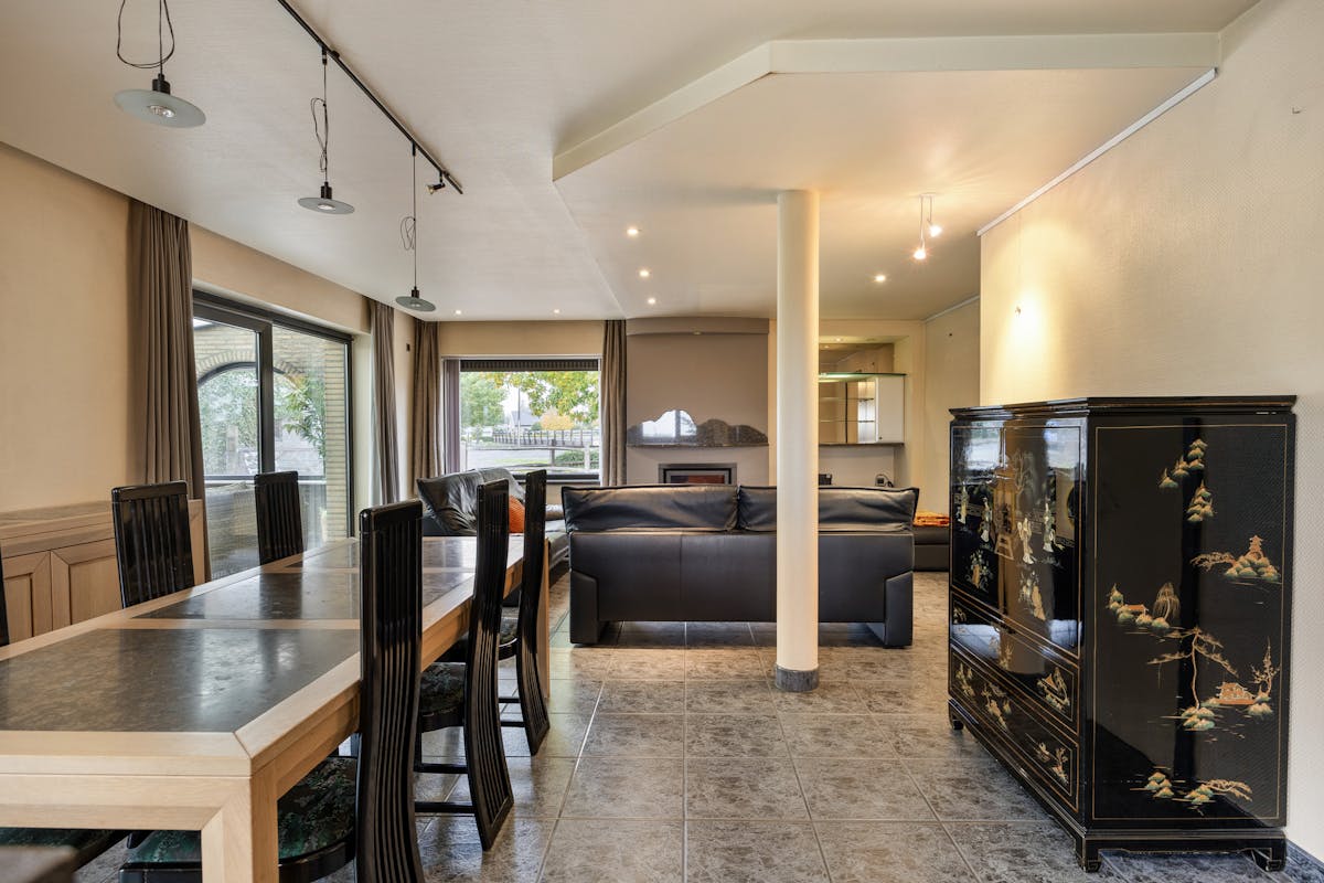 Te renoveren bedrijfswoning en bijgebouwen met charme en potentieel - foto 5