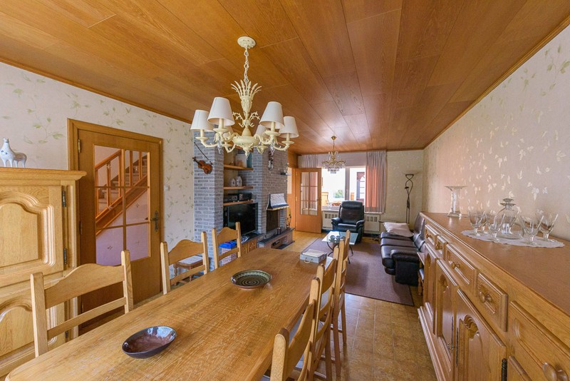 Rustig gelegen rijwoning met potentieel - foto 3