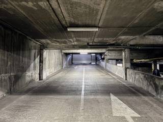 *Ondergrondse autostaanplaats Stadskern Leuven**In het centrum van Leuven, namelijk in dé Tiensestraat bieden we u een ondergrondse autostaanplaats...