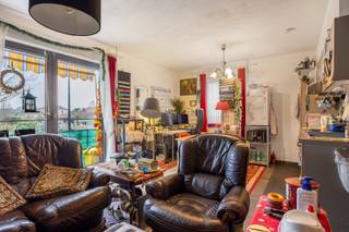 Dit gezellig en instapklaar duplex-appartement is gelegen in Valkenborch in Geel. Dankzij zijn centrale ligging zijn alle voorzieningen zoals...