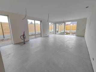 Op het gelijkvloers bevindt zich dit lichtrijke nieuwbouwappartement van 108 m², afgewerkt met oog voor comfort en kwaliteit. De ruime woonkamer...