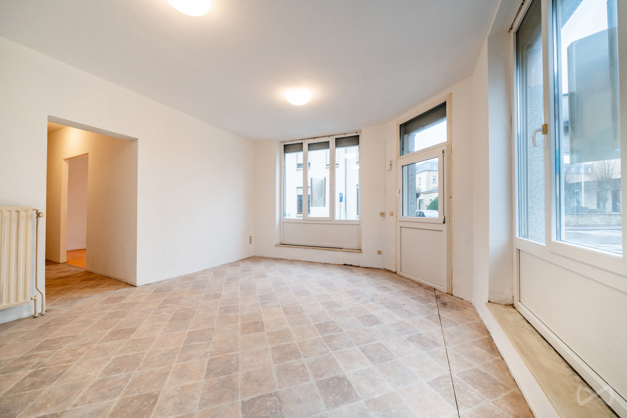 Appartement te koop in Arlon met 1 slaapkamer - foto 2