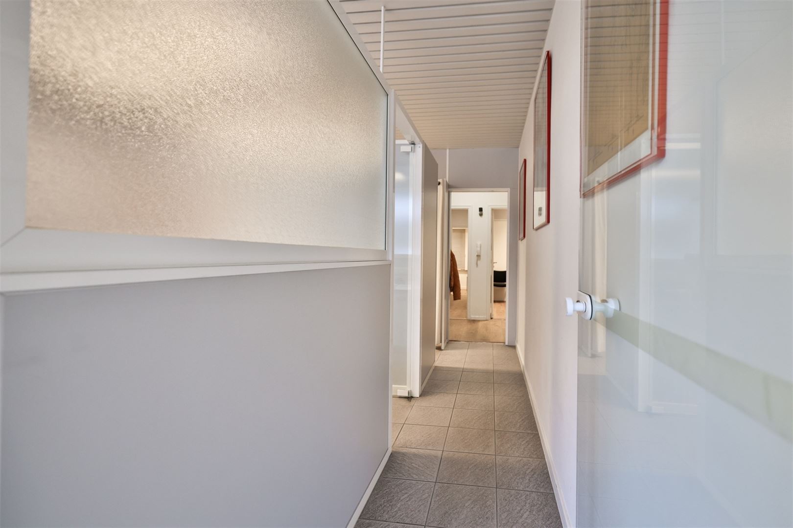 Praktijkruimte vrij beroep van 120 m² - Modulair - Omvorming tot appartement mogelijk - foto 4