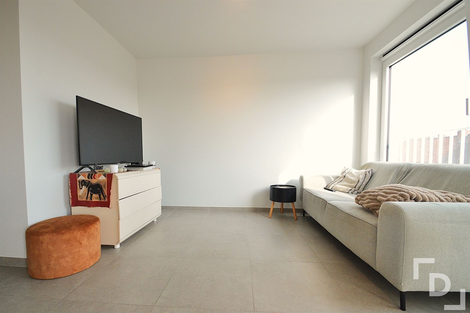 Apartment for rent in Ypres with 2 bedrooms - photo 2