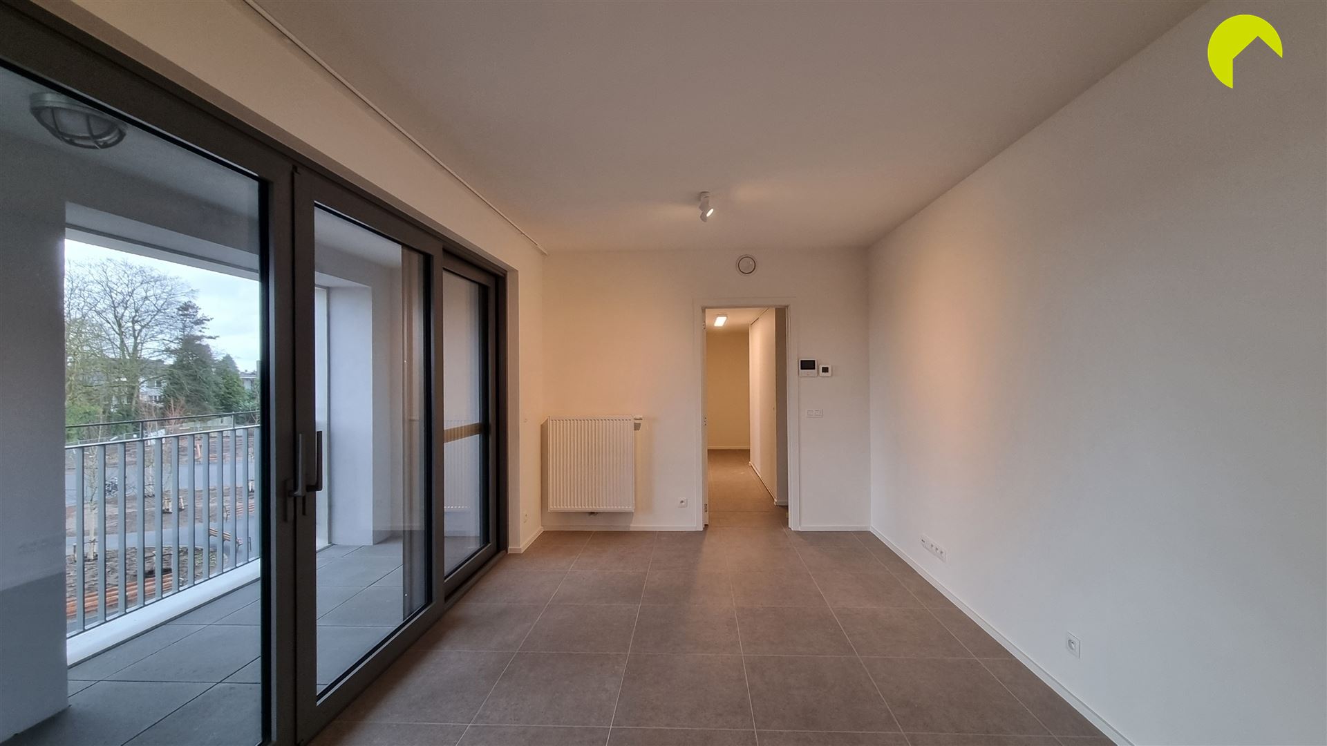 Apartment - photo 5