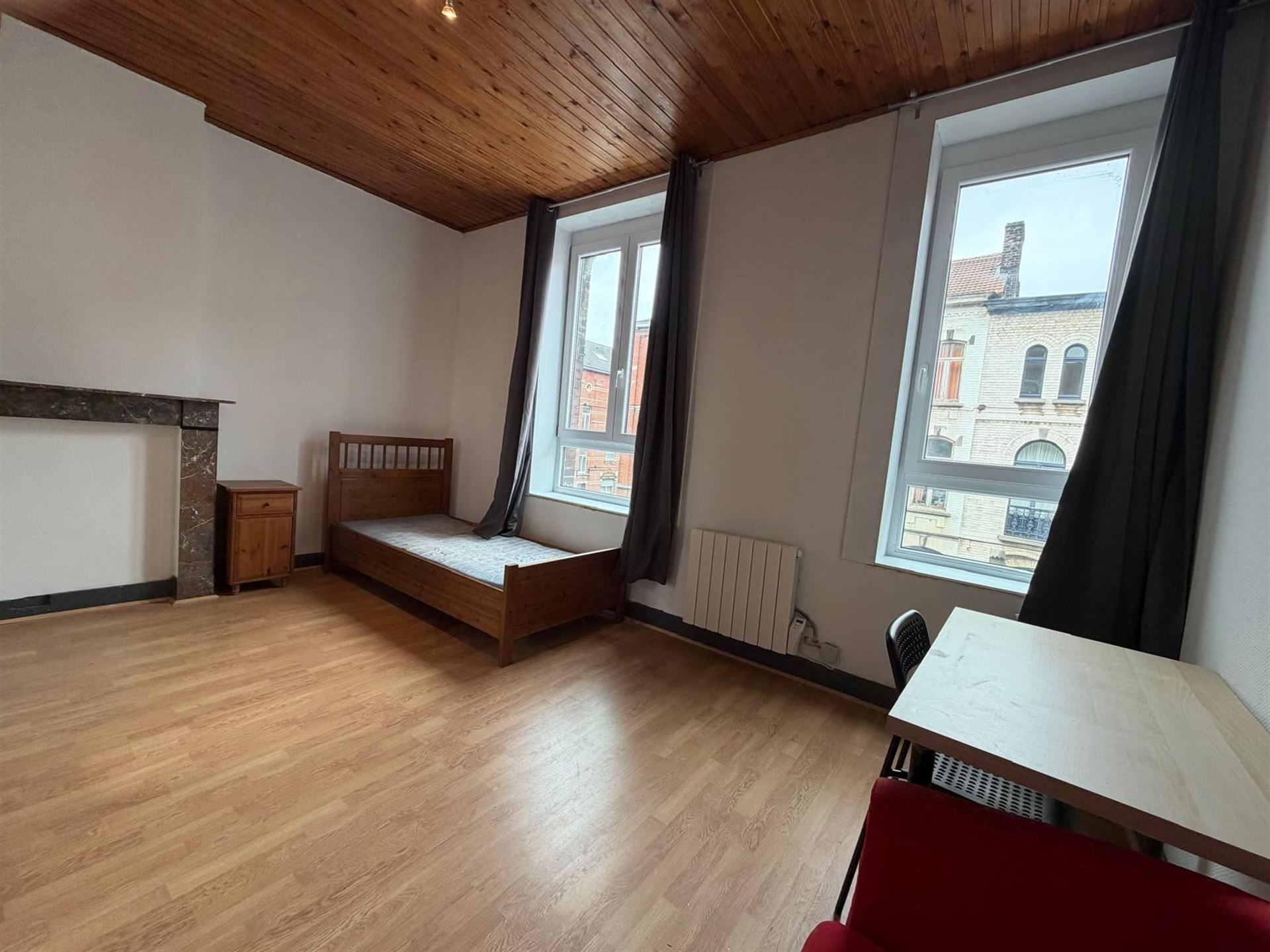 Appartement te huur in Charleroi - foto 2