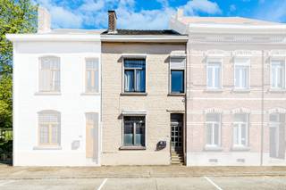 <p>We are pleased to present this charming 2-facade house, ideally located in the heart of Wavre, just steps away from all amenities: shops, schools, train station, bus lines, sports centre and major road access.</p>
<p>The ground floor features an entrance hall, a bright living room, a dining room, a kitchen and a guest WC. On the first floor, a night hall leads to two bedrooms and a bathroom. On the second floor, a second night hall provides access to two additional spacious bedrooms.</p>
<p>Outside, enjoy a terrace and a lovely green garden, perfect for relaxing moments. The property also benefits from a storage cellar.</p>
<p>Available upon deed signing. EPC rating: C.</p>
<p>A rare opportunity in the very heart of Wavre, ideal for a family seeking comfort and convenience!</p>
<p>To receive other exclusive opportunities, contact us! We support you throughout your real estate project, whether for purchasing, investing or selling (free and non-binding valuation).</p>
<p>CONTACT — Tel: 02/319.46.46 - Email: admin.bw.centre@weinvest.be</p>
