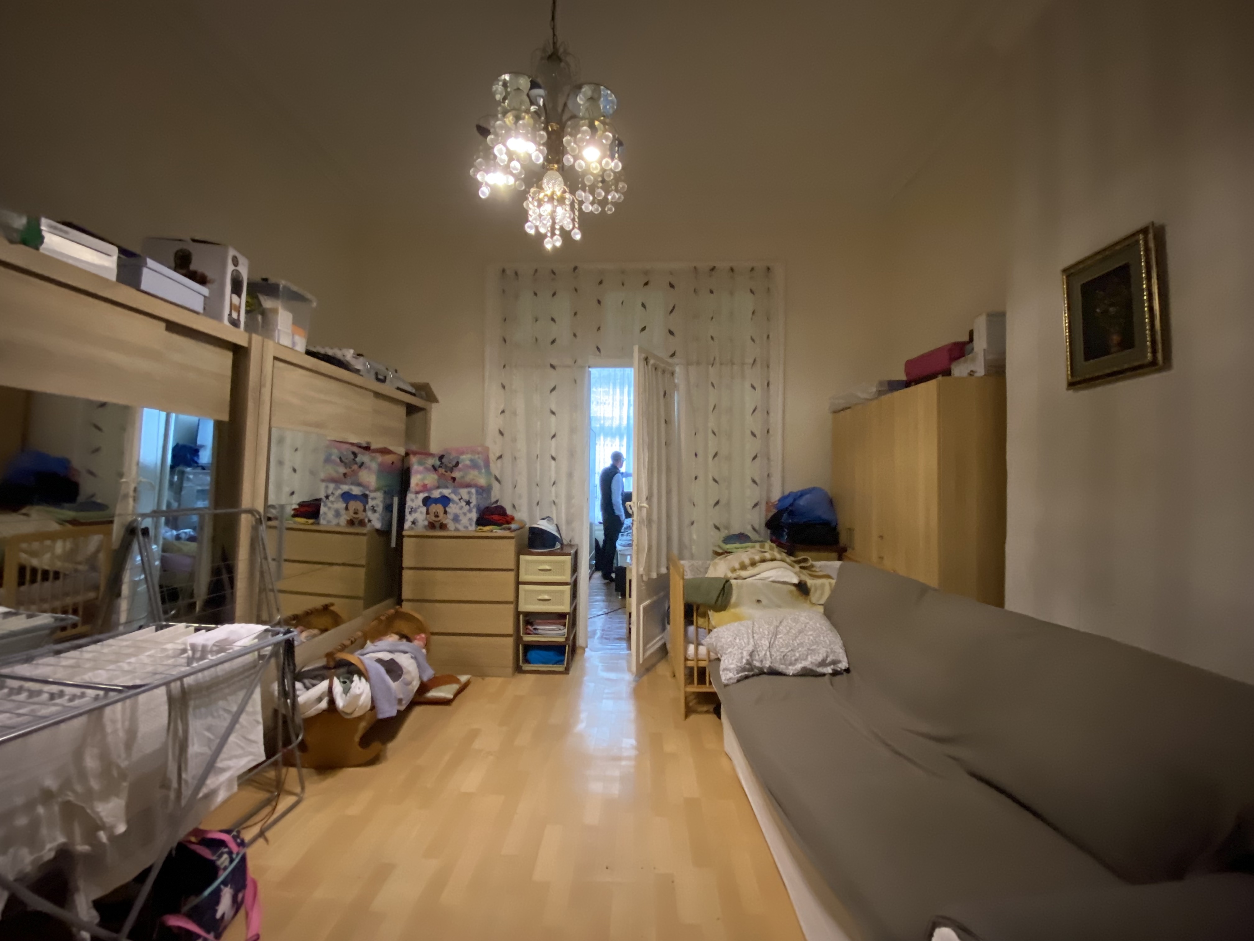 OPBRENGSTEIGENDOM MET HANDELSRUIMTE EN APPARTEMENTEN - foto 3