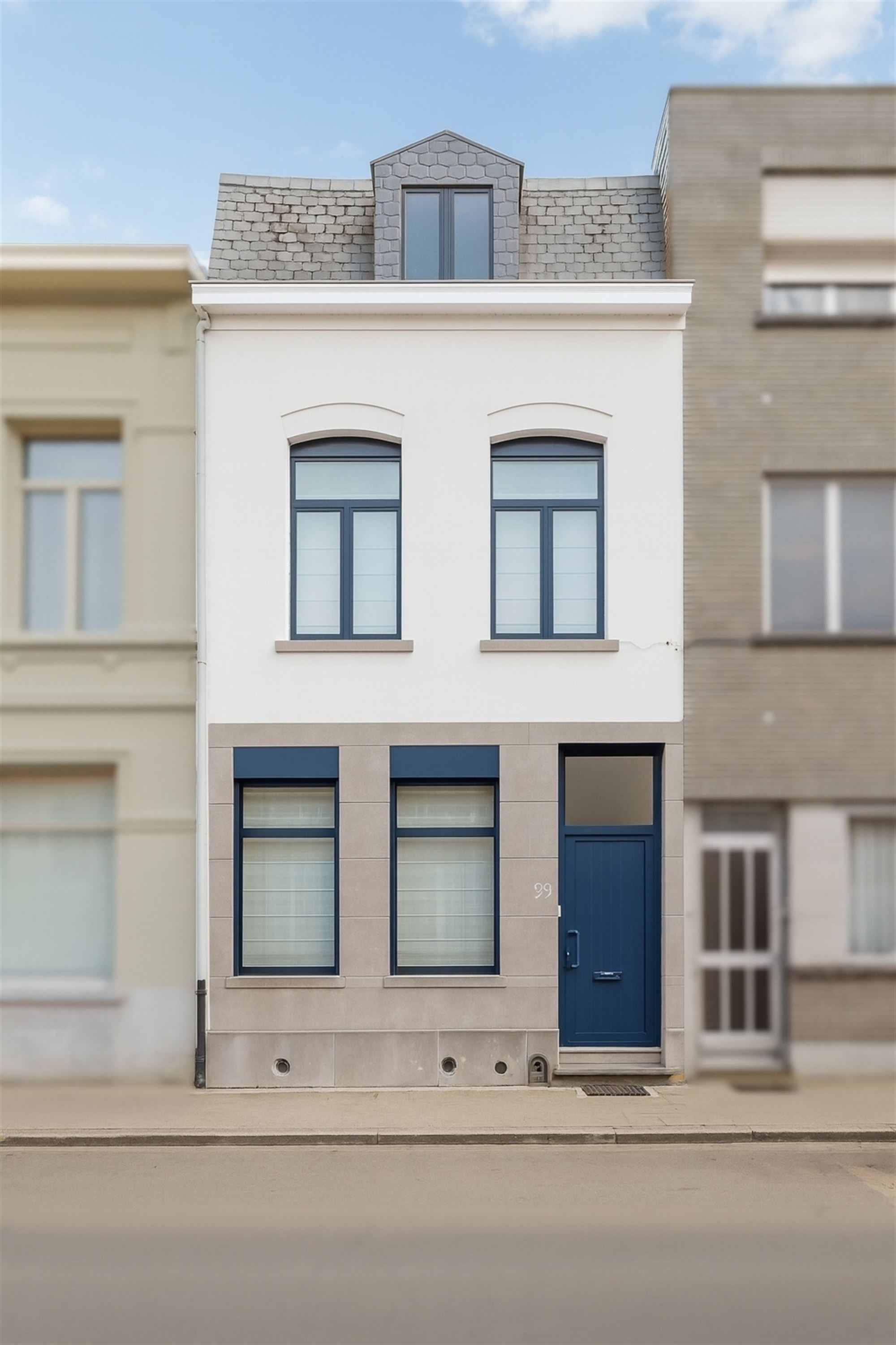 Grotendeels gemoderniseerde woning te Lier - foto 1