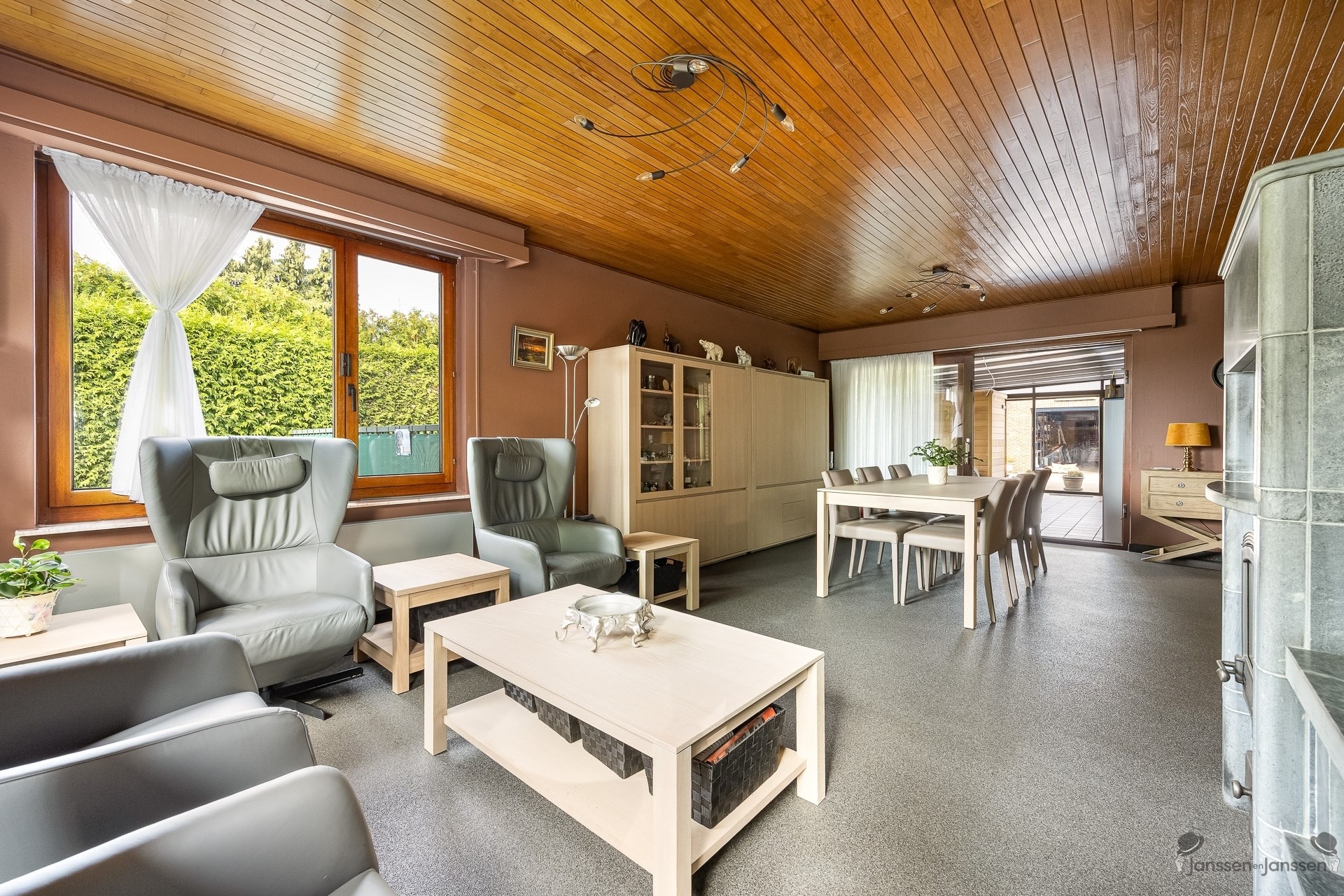 Ruime villa met magazijn op 1.650 m² in Kapellen - foto 4