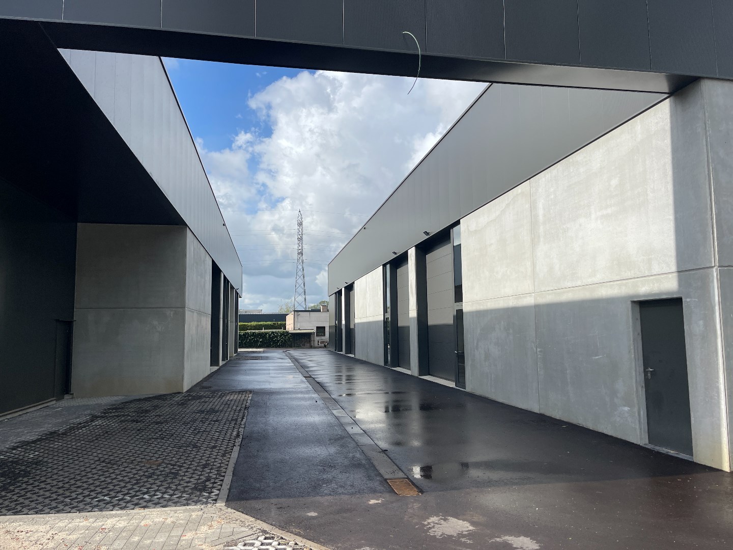 UNIT 7B - Moderne bedrijfshal van 260m² TE HUUR - foto 4