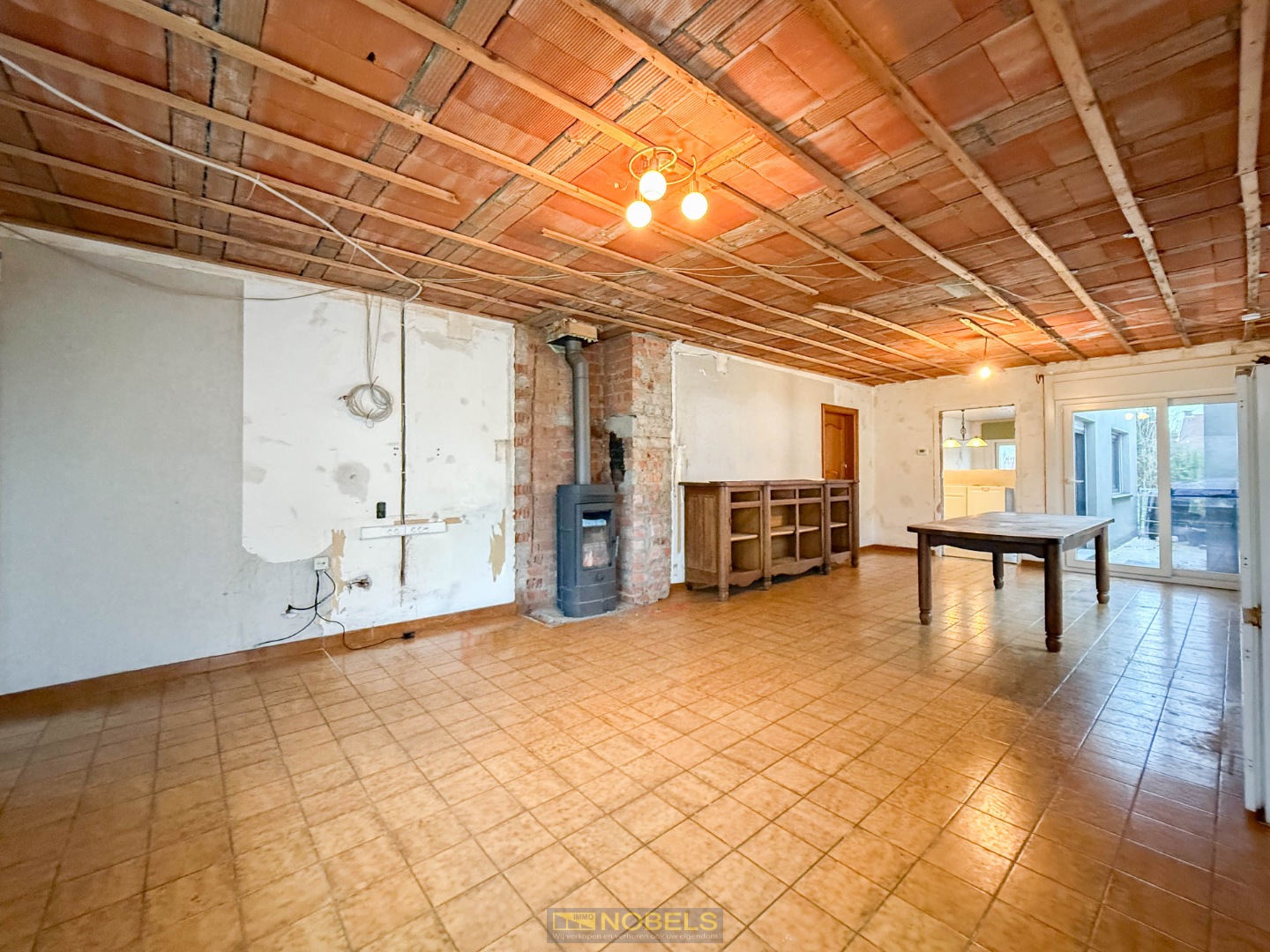Te koop, verder af te werken open bebouwing met garage te Herzele - foto 4