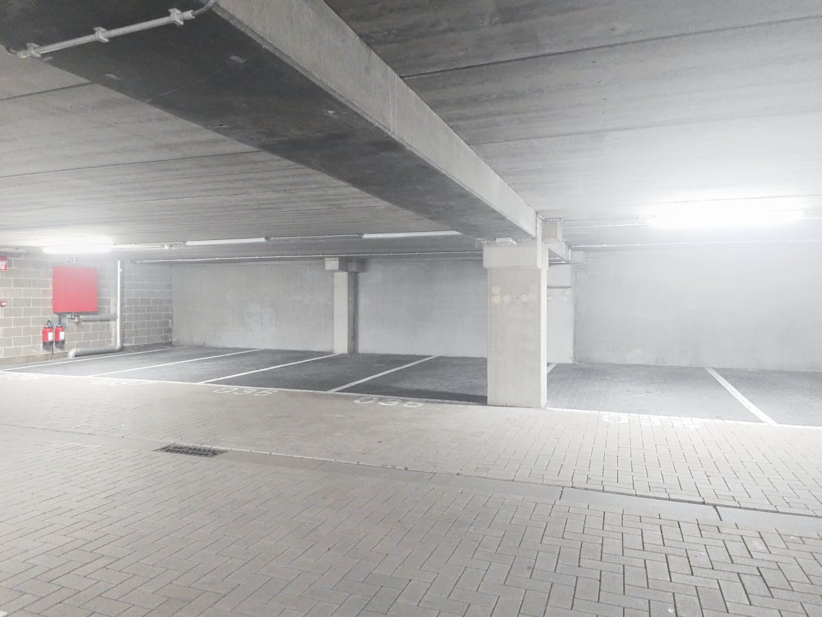 3 autostaanplaatsen te koop nabij station van Blankenberge - foto 4