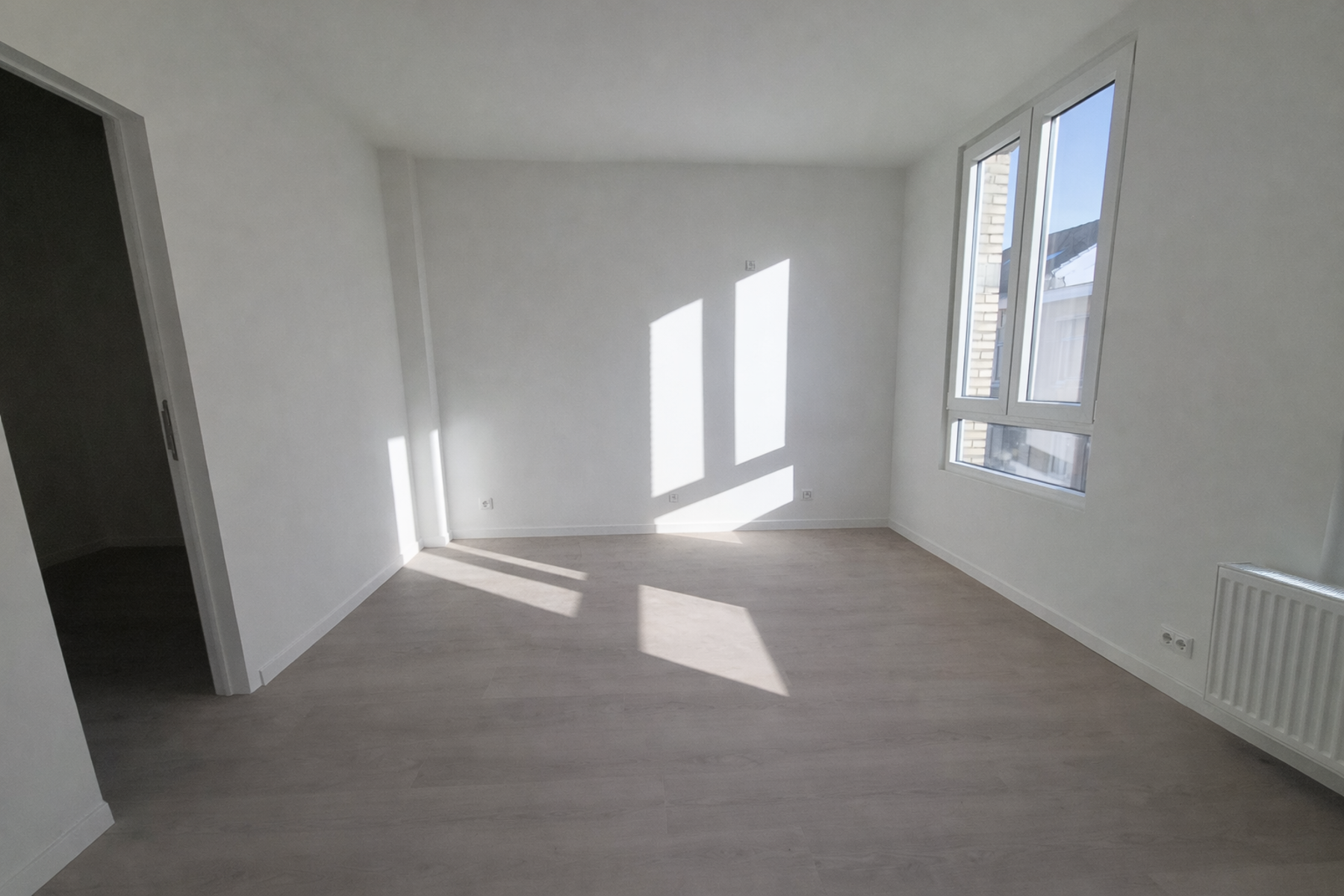 Stijlvol gerenoveerd éénslaapkamer appartement te huur! - foto 3