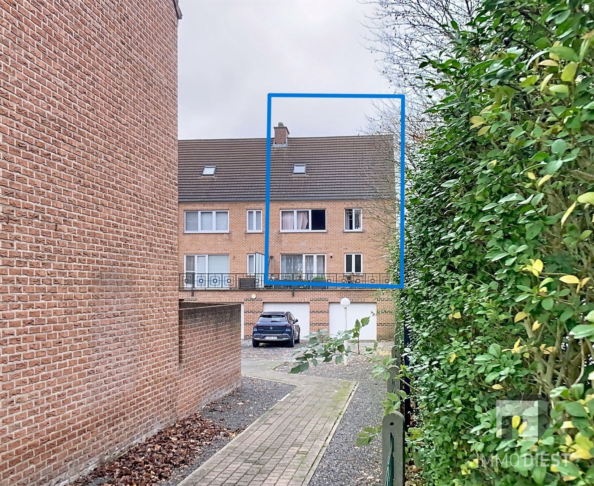 Fraaie bel-étage woning met garage in de stadsrand - foto 3