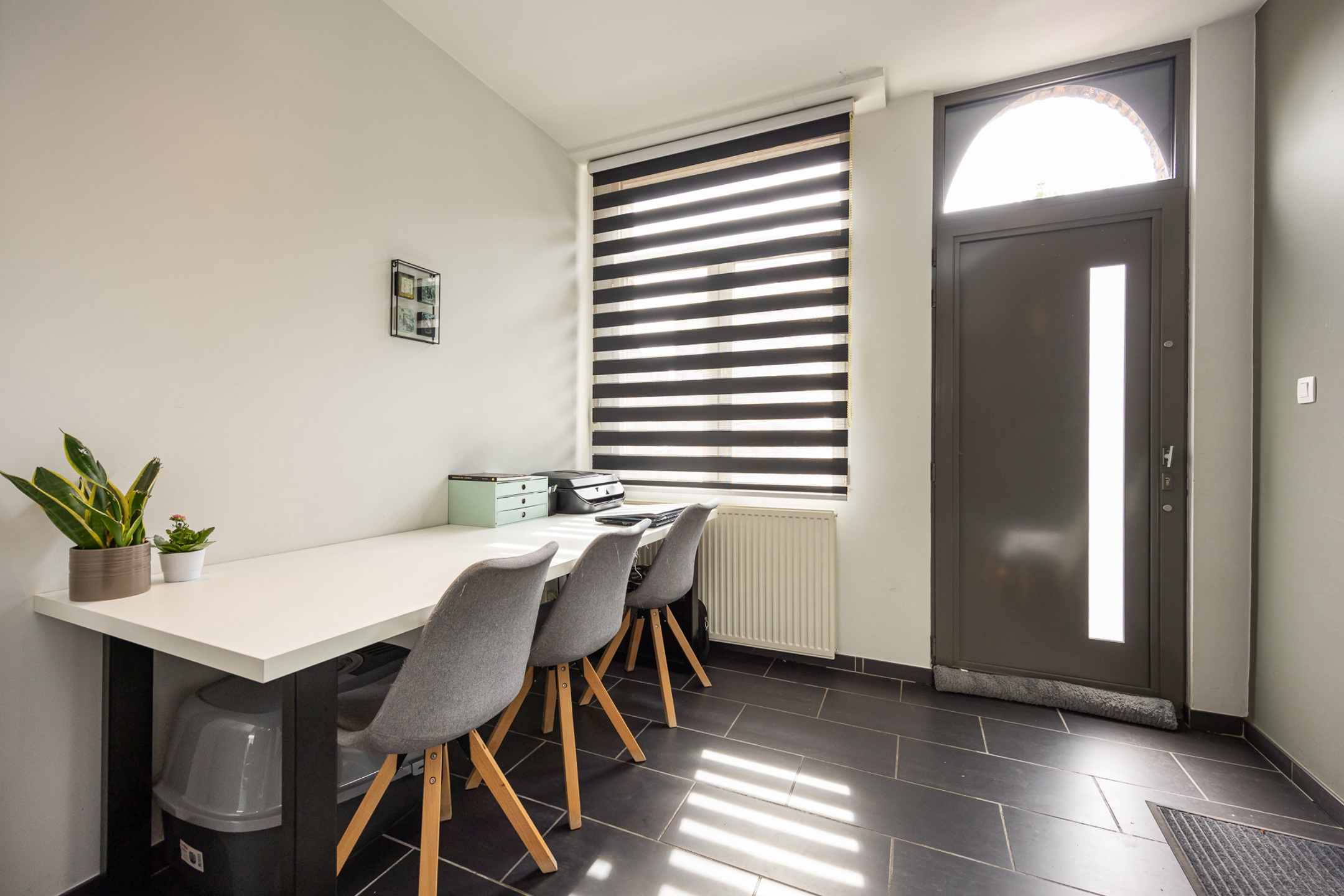 Ruime woning met 4 slpks. en tuin. Epc 219 kWh/m² (Label C) - foto 5