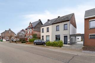 Halen – Instapklaar woning te koop met tal van mogelijkheden!Op zoek naar een instapklare woning met veel ruimte en mogelijkheden? Deze halfopen...