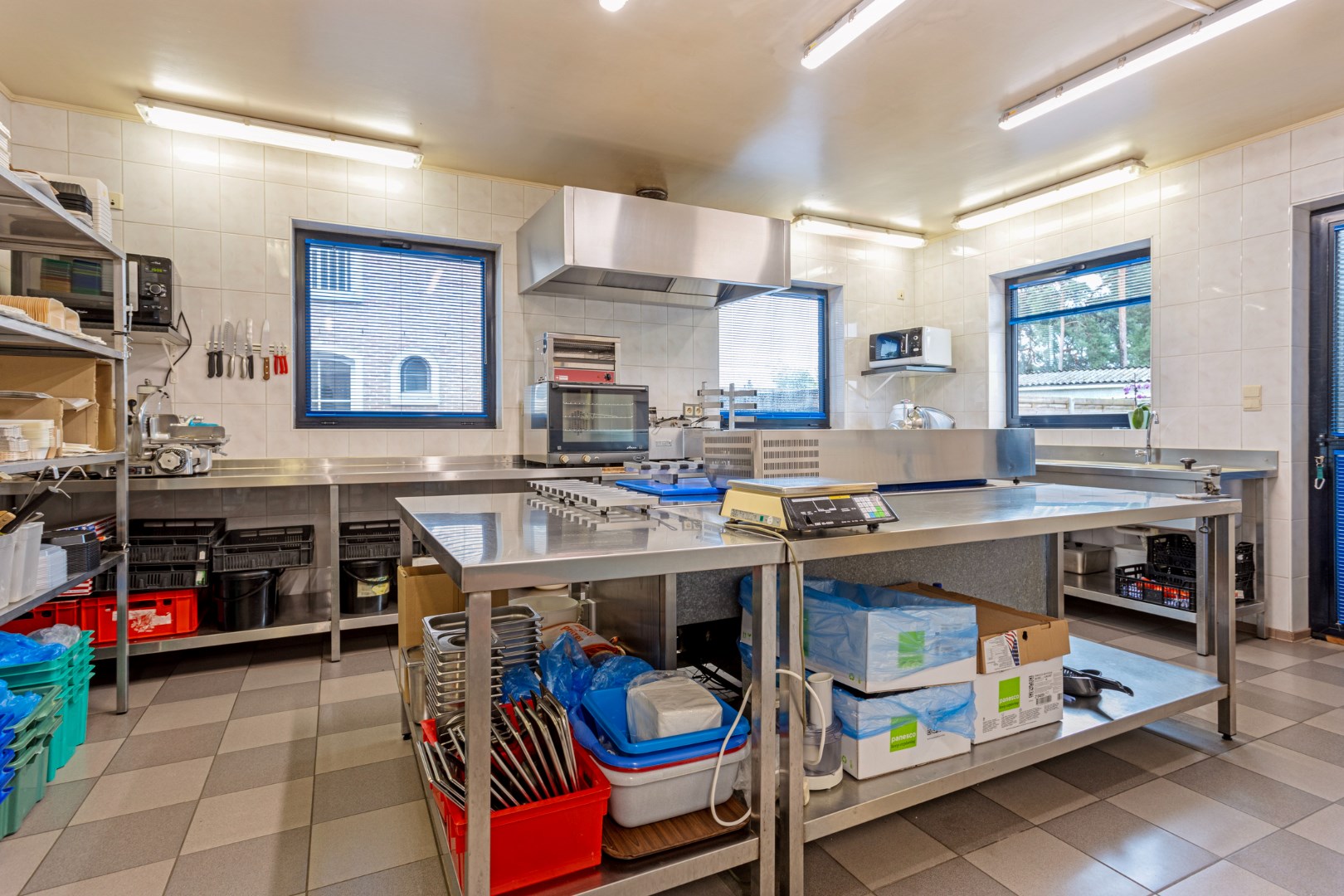 Commercial for sale in Mol - photo 4