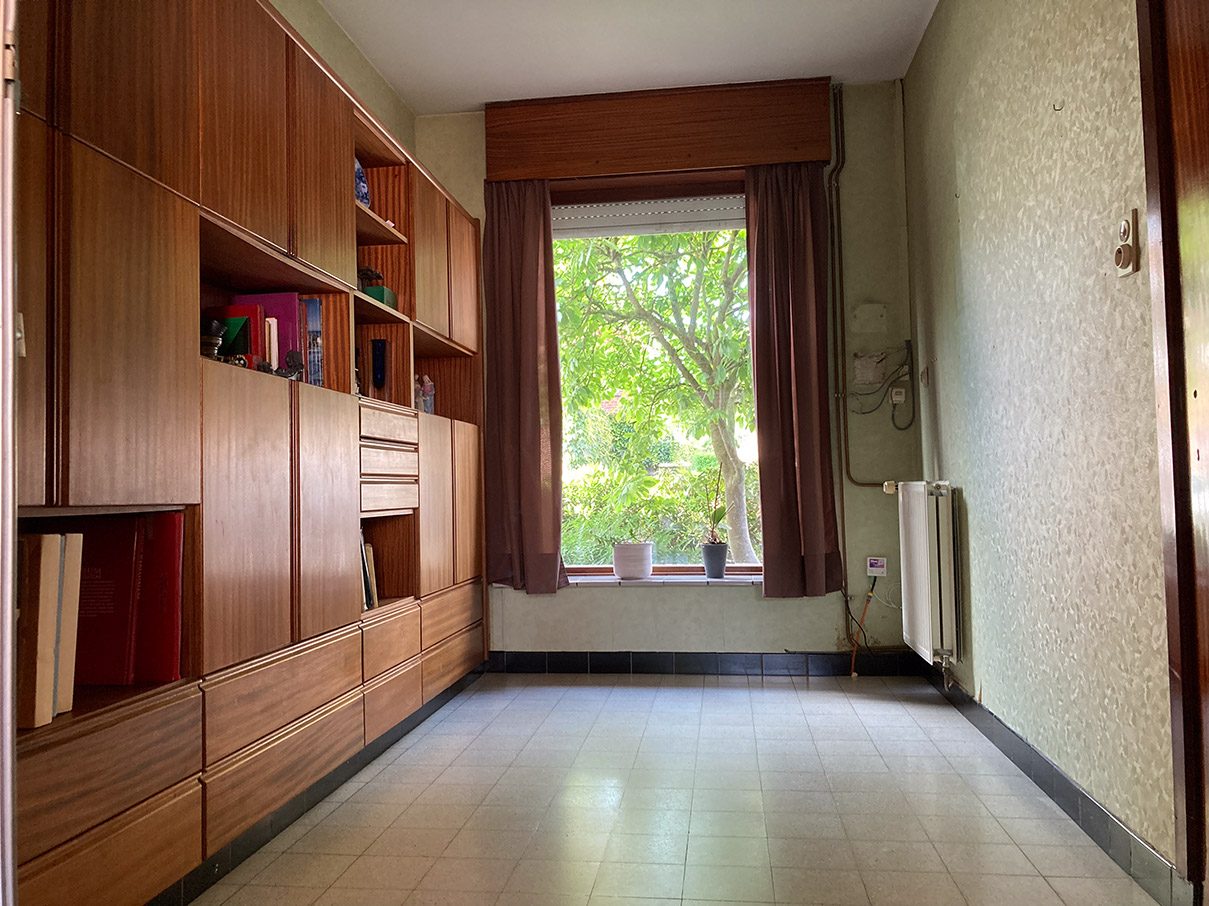 Huis te koop in Sint-Kruis met 7 slaapkamers - foto 5
