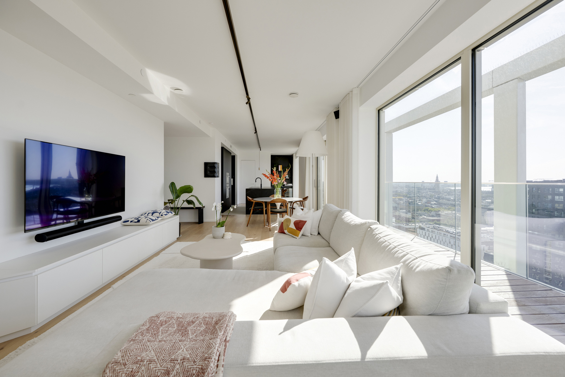 Penthouse met grote terrassen en pano zicht op ’t Eilandje - foto 1