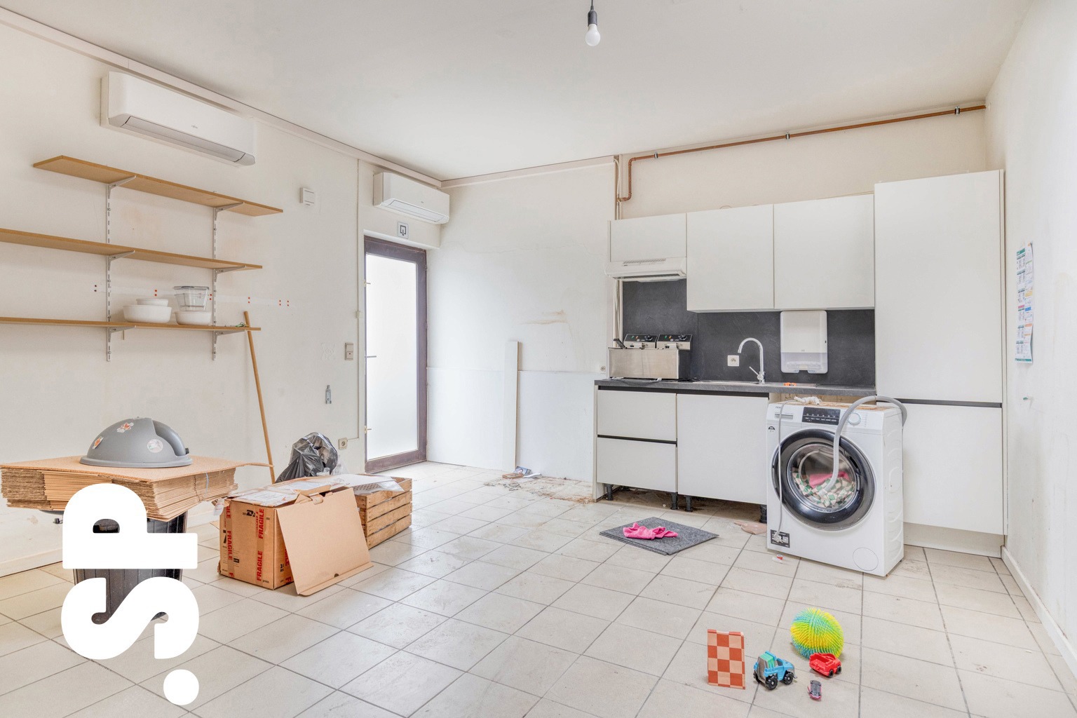 Multifunctioneel handelspand met garage.  - foto 5
