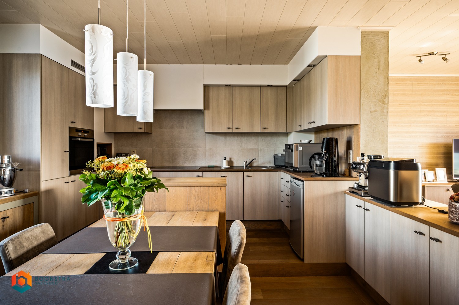Woning met 2 slpkrs en bijgebouw met veel potentieel - foto 4