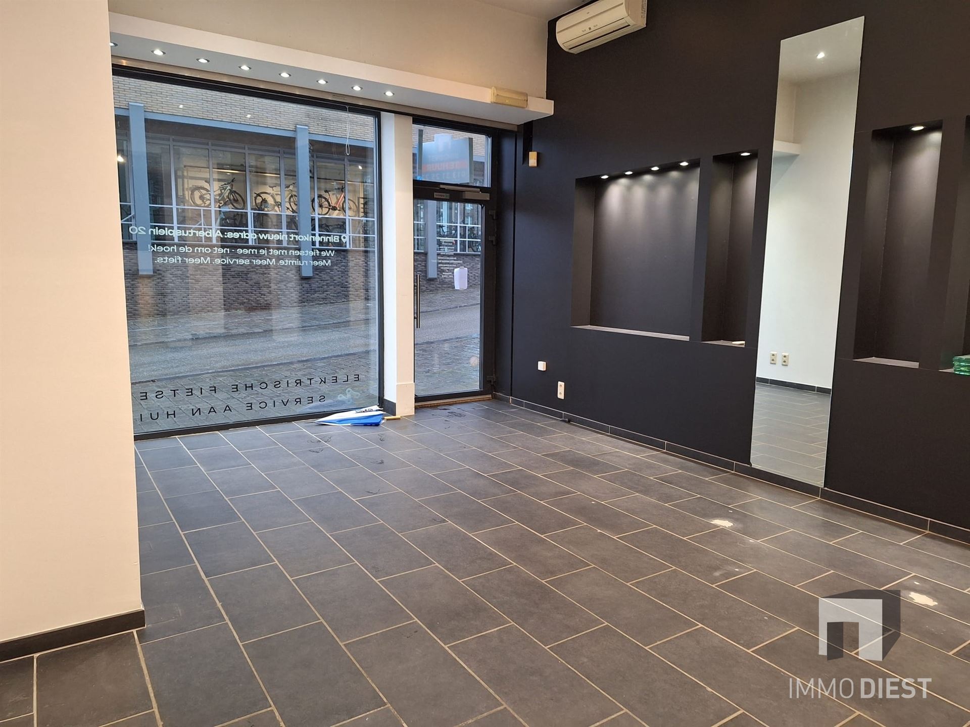 Commercial for rent in Scherpenheuvel - photo 3