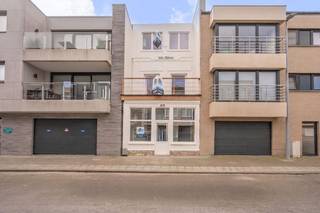 Gerenoveerd appartement met slaapkamer en EPC label B op het tweede verdiep in centrum Wenduine. Kleine residentie waardoor geen...