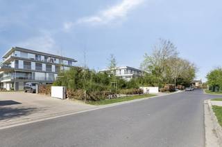 This apartment is equipped with quality materials and a spacious sun terrace. Close to roads and the center of RoeselareDescriptionWe find...