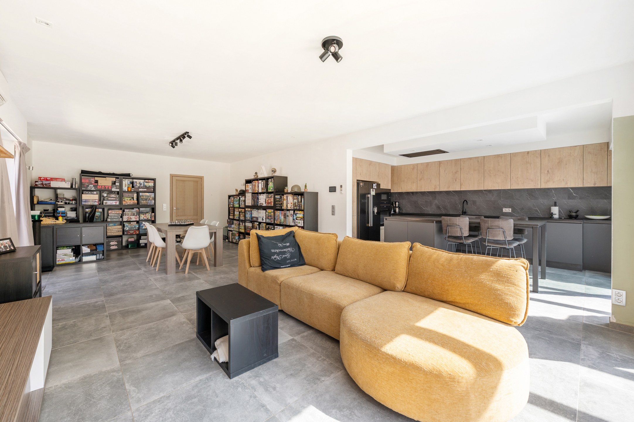 Luxueuze &amp; energiezuinige woning met zwembad  - foto 4